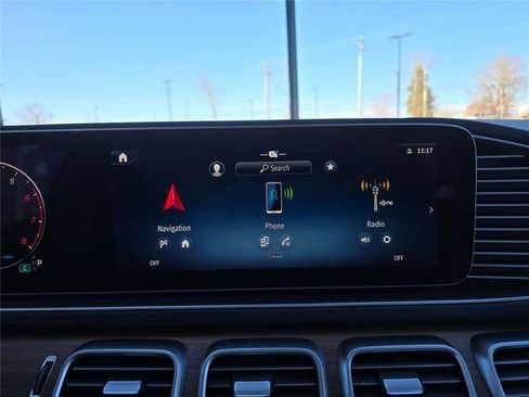 Used 2026 Mercedes-Benz GLE 450 4MATIC image 32