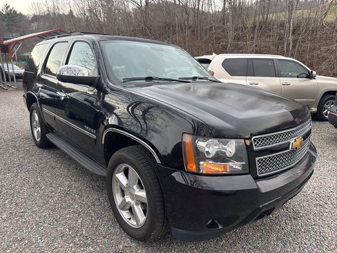Used 2013 Chevrolet Tahoe LTZ image 9
