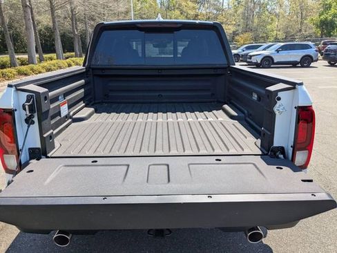 New 2026 Honda Ridgeline Black Edition image 9