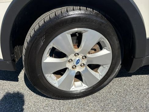 Used 2012 Subaru Outback 3.6R Limited w/ Moonroof Pkg AWD/4WD image 11