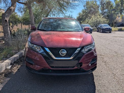 Used 2021 Nissan Rogue Sport S image 5