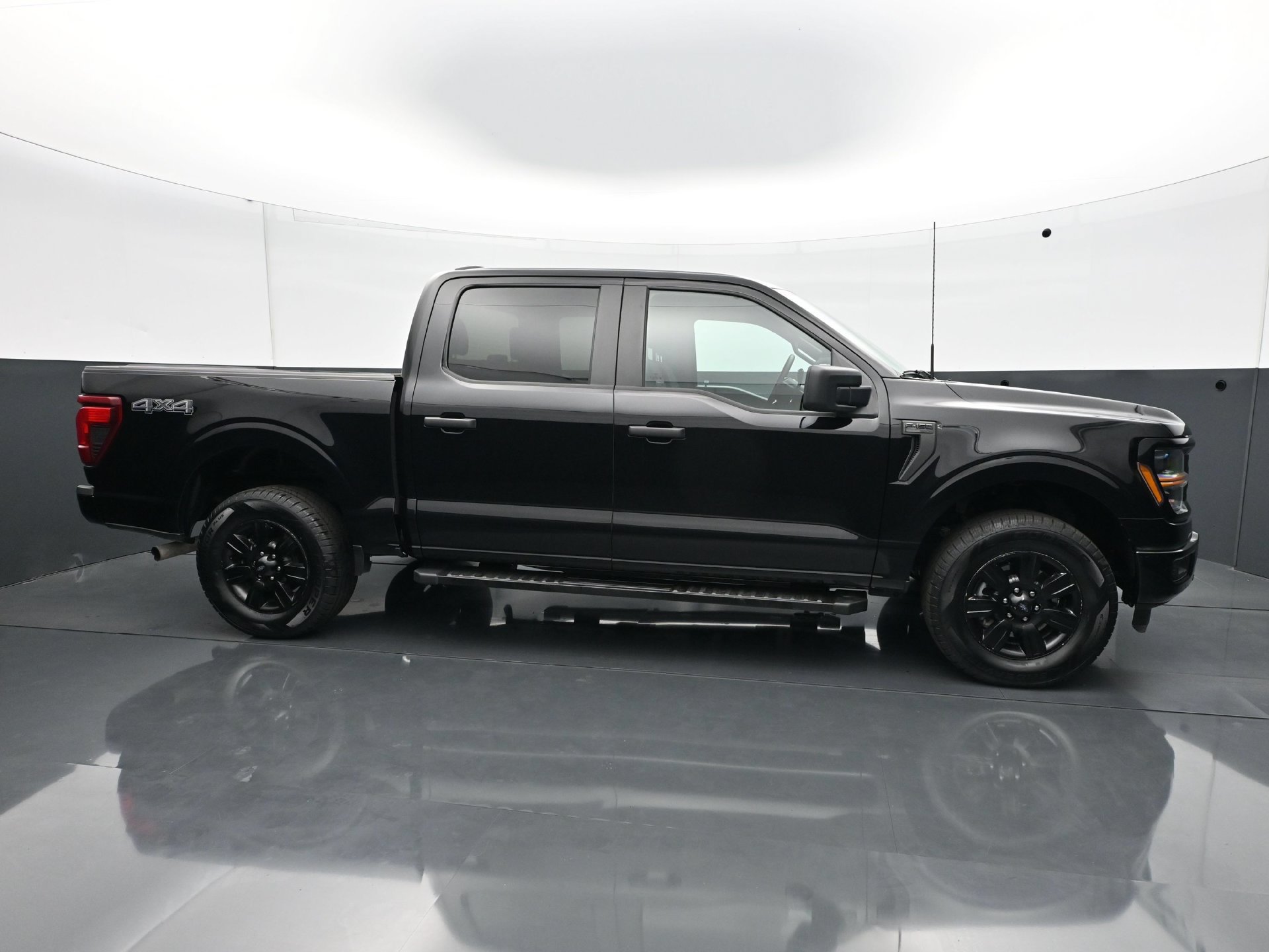 Used 2025 Ford F150 STX w/ STX Black Appearance Package AWD/4WD image 8