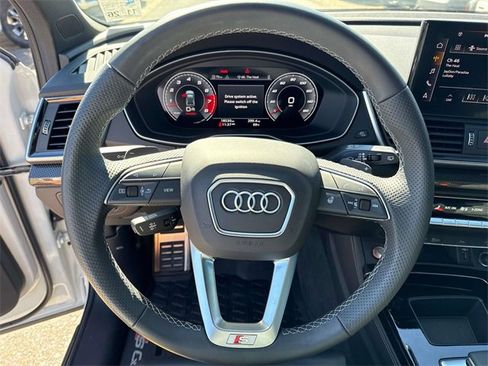 Used 2024 Audi SQ5 Premium Plus image 27