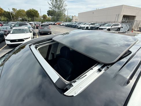 Used 2023 Hyundai Palisade Limited image 15