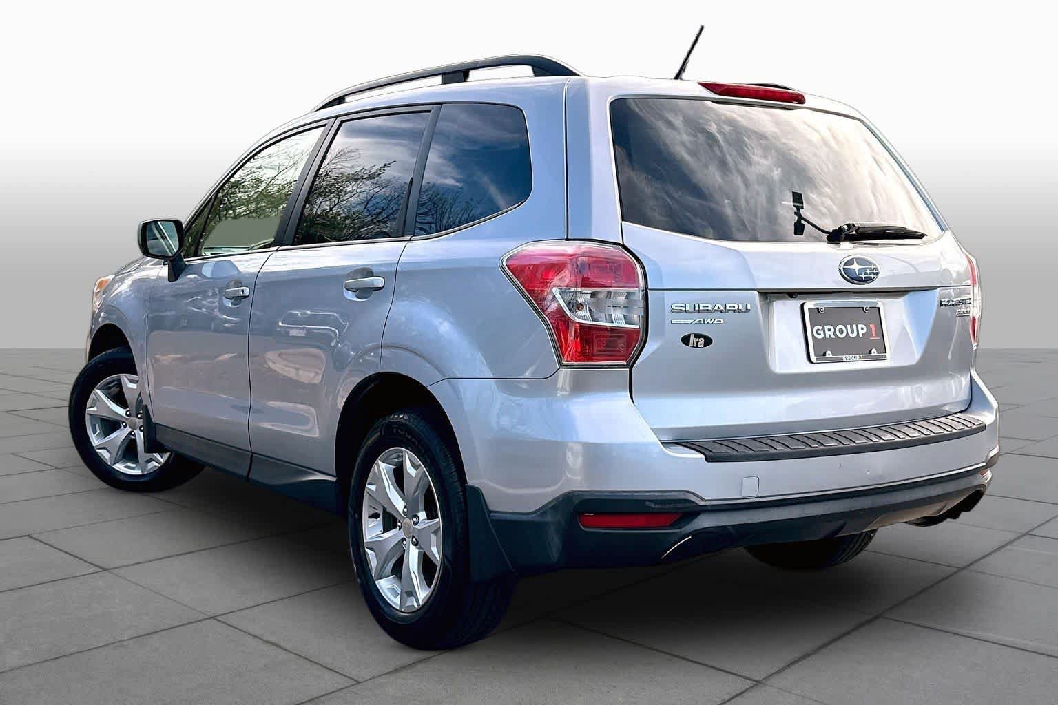 Used 2014 Subaru Forester 2.5i Premium AWD/4WD image 12