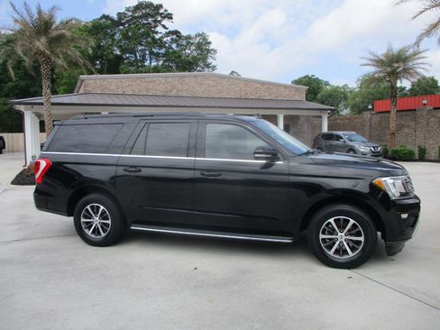 Used 2018 Ford Expedition Max XLT w/ Equipment Group 202A image 1