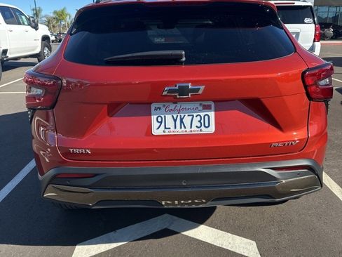 Used 2024 Chevrolet Trax ACTIV w/ Driver Confidence Package image 6