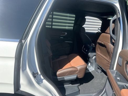 New 2025 Ford Expedition King Ranch image 34