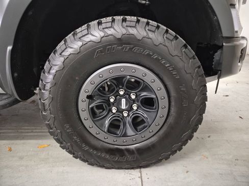 Used 2023 Ford F150 Raptor w/ Raptor Carbon Fiber Package image 10