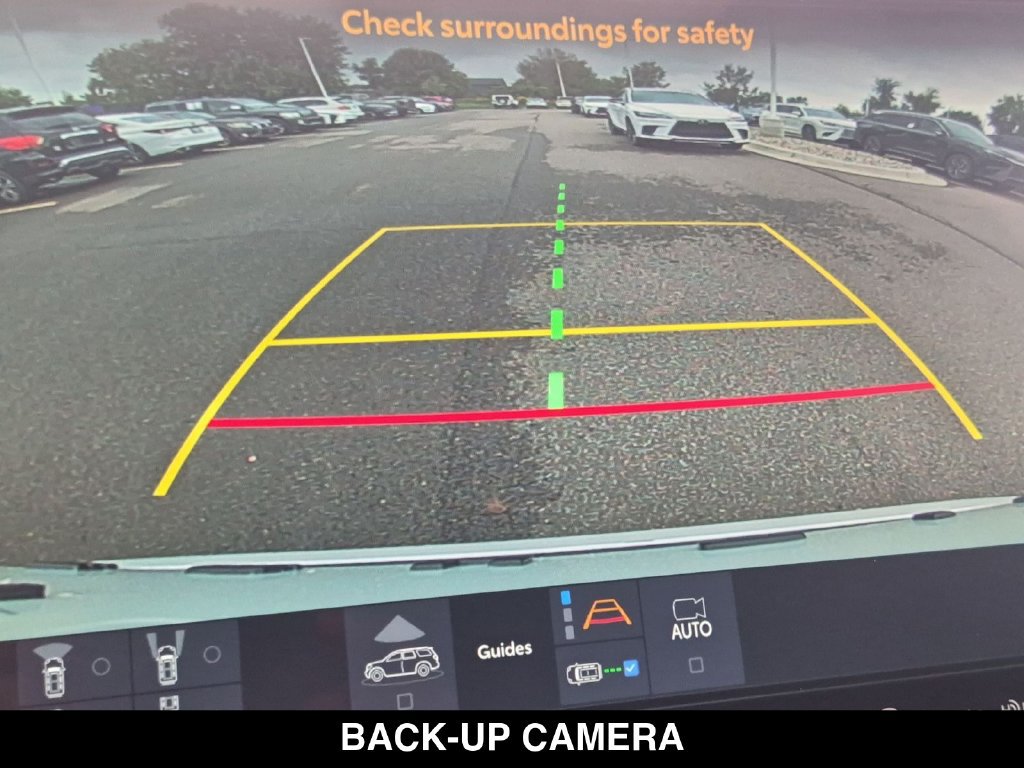 Used 2023 Toyota Sequoia Limited w/ Tow Technology Package AWD/4WD image 5