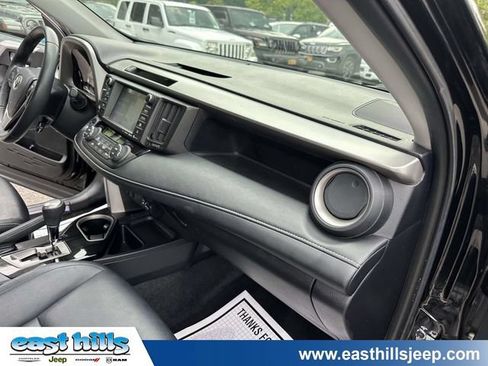 Used 2016 Toyota RAV4 Limited AWD/4WD image 25