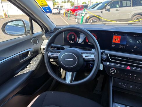 Used 2025 Hyundai Sonata SEL image 35