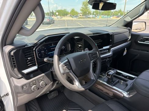 New 2026 Chevrolet Silverado 1500 RST AWD/4WD image 13