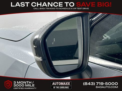 Used 2023 Nissan Pathfinder Platinum w/ Lighting Package (N93) FWD image 40