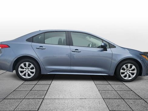 Used 2024 Toyota Corolla LE FWD image 4