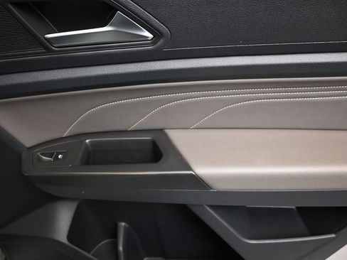 Used 2022 Volkswagen Atlas SE image 15