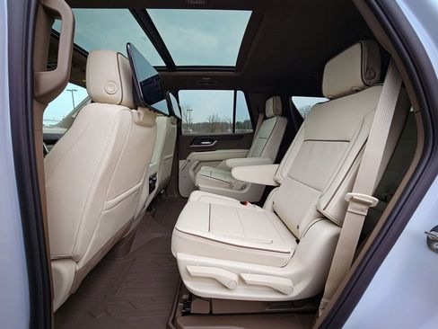 New 2026 GMC Yukon Denali w/ Denali Reserve Package image 36