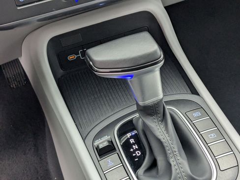 Certified 2024 Hyundai Kona SEL image 25