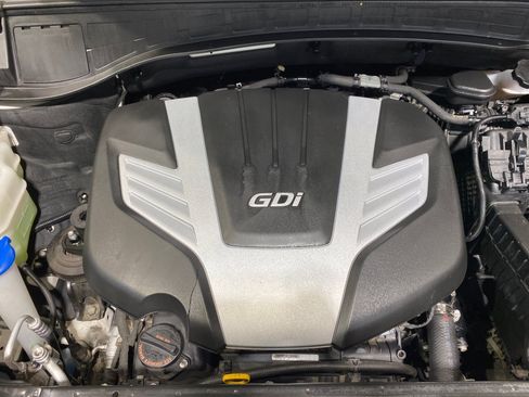 Used 2019 Hyundai Santa Fe XL w/ Cargo Package image 28