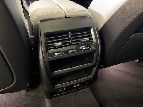 Certified 2024 BMW X5 sDrive40i w/ M Sport Package image 34