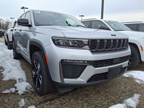 New 2026 Jeep Grand Cherokee L Limited image 3