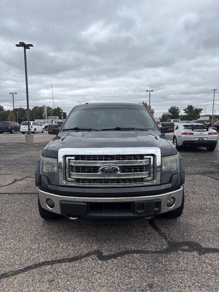 Used 2014 Ford F150 XLT w/ Equipment Group 302A Luxury AWD/4WD image 3
