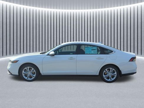 Used 2025 Honda Accord LX image 8