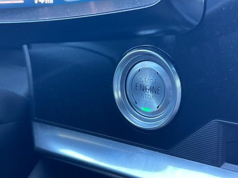 Used 2024 Chevrolet Corvette Z06 RWD image 30