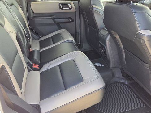 Used 2024 Ford Bronco Wildtrak image 55