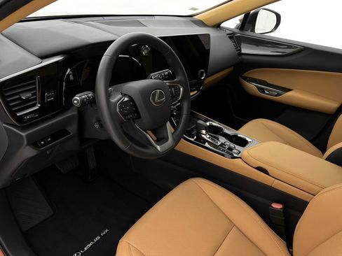 Used 2025 Lexus NX 350 AWD w/ Cold Area Package image 12