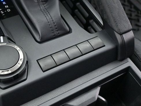 Used 2025 Toyota Tacoma SR w/ Towing Package image 20