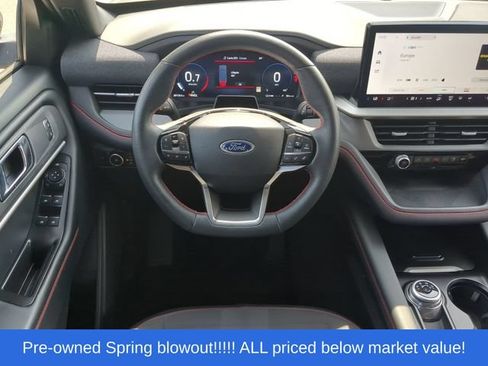 Used 2025 Ford Explorer ST-Line w/ ST-Line Street Pack AWD/4WD image 40