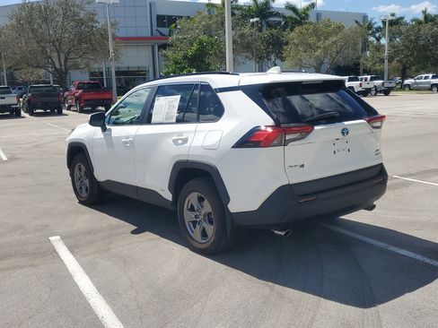 Used 2024 Toyota RAV4 XLE image 5