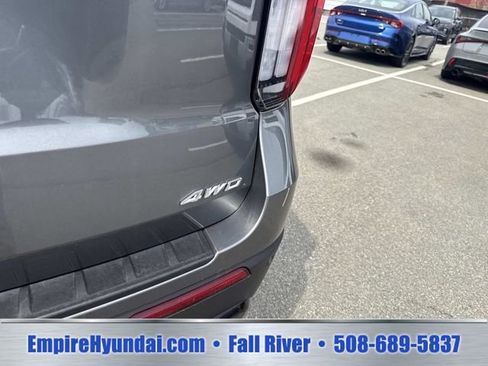 Used 2025 Ford Explorer ST-Line AWD/4WD image 5