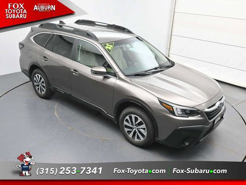 Used 2021 Subaru Outback Premium AWD/4WD image 30
