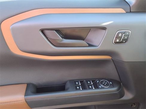 Used 2024 Ford Bronco Sport Outer Banks w/ Tech Package image 41