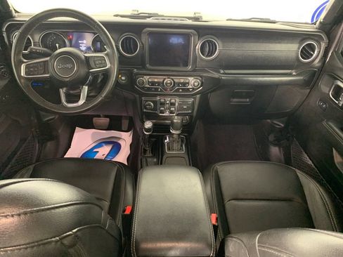 Used 2023 Jeep Wrangler Unlimited Sahara w/ Cold Weather Group AWD/4WD image 34