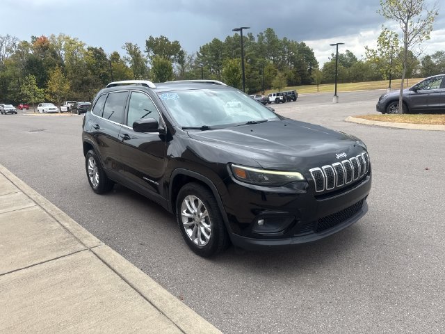 Used 2019 Jeep Cherokee Latitude w/ Popular Appearance Group FWD image 6