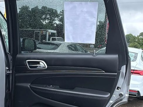Used 2018 Jeep Grand Cherokee High Altitude AWD/4WD image 32