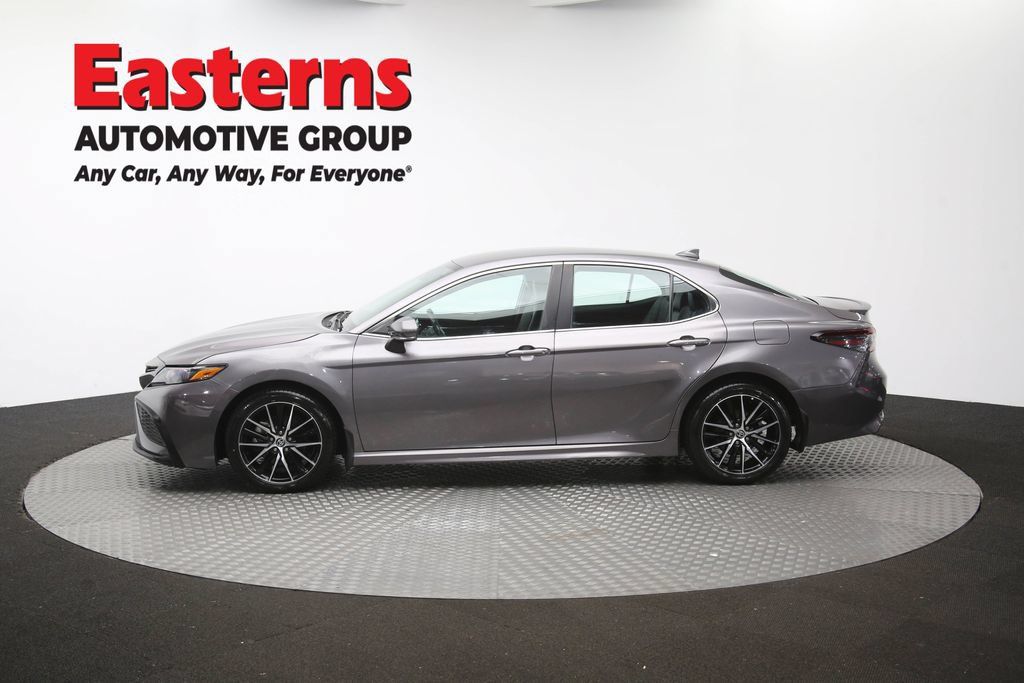 Used 2024 Toyota Camry SE FWD image 60