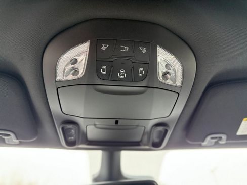 New 2026 Chrysler Pacifica Select FWD image 23