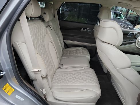 Certified 2023 Genesis GV80 3.5T AWD/4WD image 25