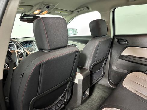 Used 2015 Chevrolet Equinox LT w/ Chrome Appearance Package image 28