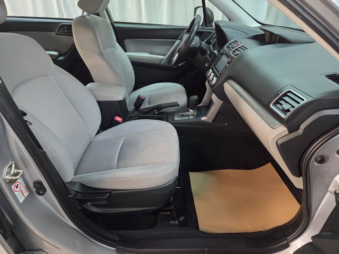 Used 2018 Subaru Forester 2.5i w/ Alloy Wheel Package AWD/4WD image 15