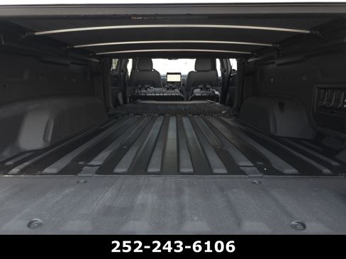 Used 2024 GMC Sierra EV Denali image 45