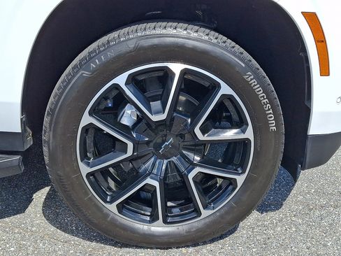 Certified 2026 Chevrolet Tahoe RST w/ Comfort Package AWD/4WD image 8