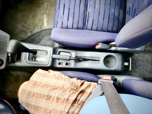 Used 1997 Toyota RAV4 4WD 4-Door image 50