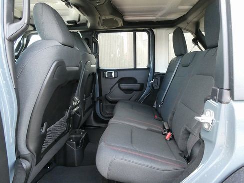 New 2026 Jeep Wrangler Unlimited Rubicon AWD/4WD image 16