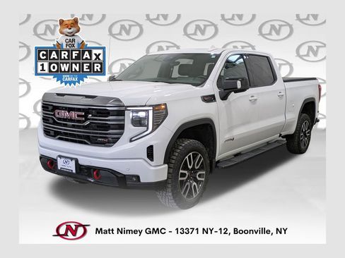 Used 2024 GMC Sierra 1500 AT4 w/ Technology Package AWD/4WD image 1