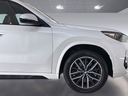 Used 2023 BMW X1 xDrive28i w/ M Sport Package AWD/4WD image 35